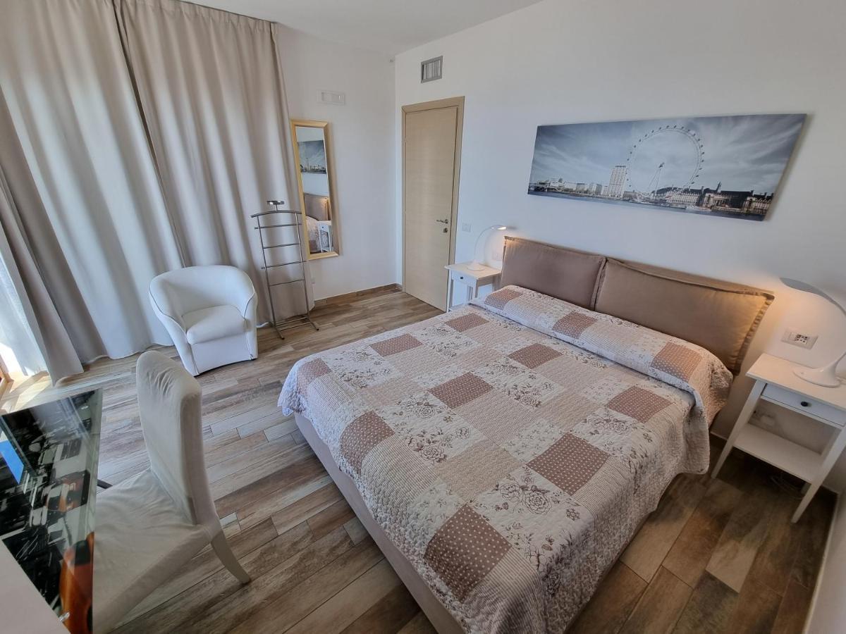 Royal Sea House Apartment Чефалу Екстериор снимка